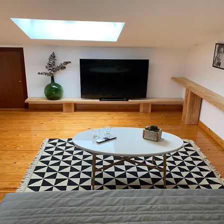 Oktheway Praza Do Conde Apartment ปวนเตดูเม ภายนอก รูปภาพ
